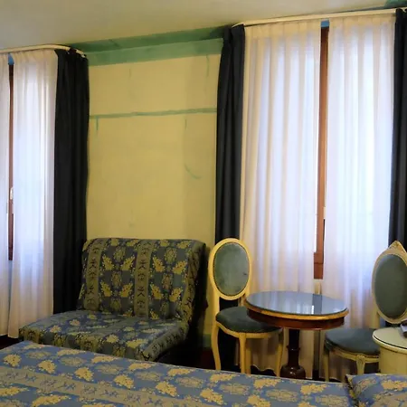 아이 도 모리 * 베니스