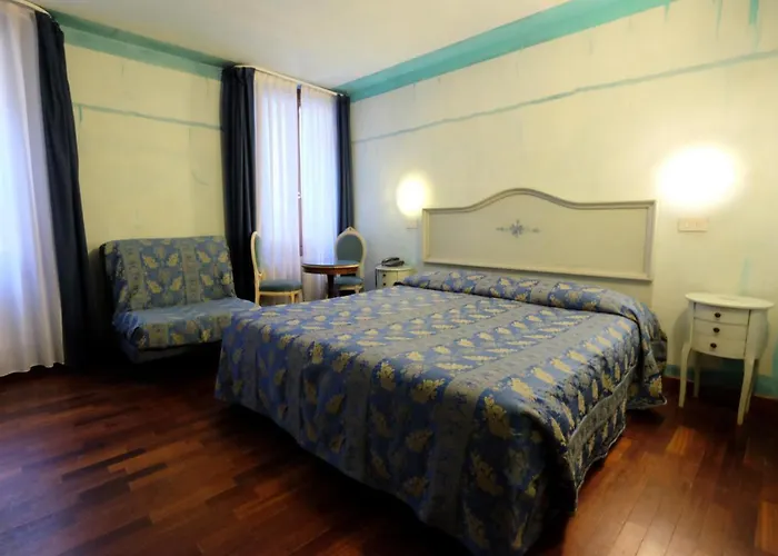 オテル アイ ドー モリ ヴェネツィア